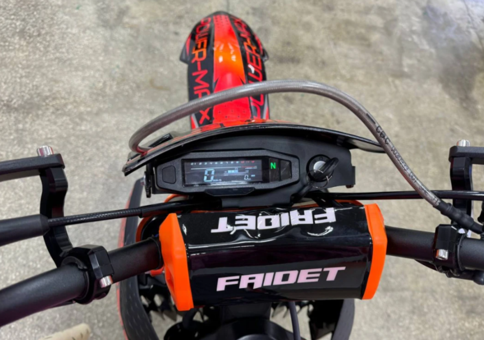 Кроссовый мотоцикл FAIDET PR300 MAX WP в Геленджике