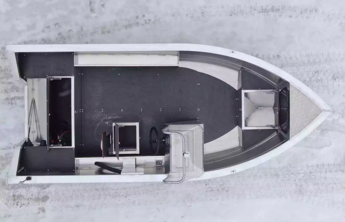Алюминиевая лодка Неман-400 С в Геленджике
