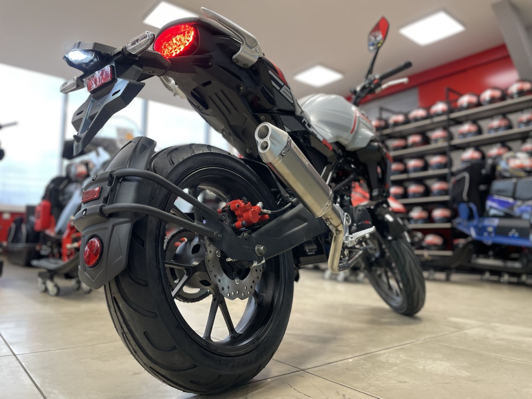 Мопед PROMAX CB150R (49) в Геленджике