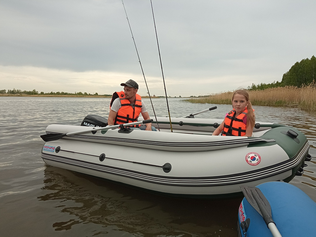 Лодка MISHIMO FAMILY LITE DF 400 в Геленджике