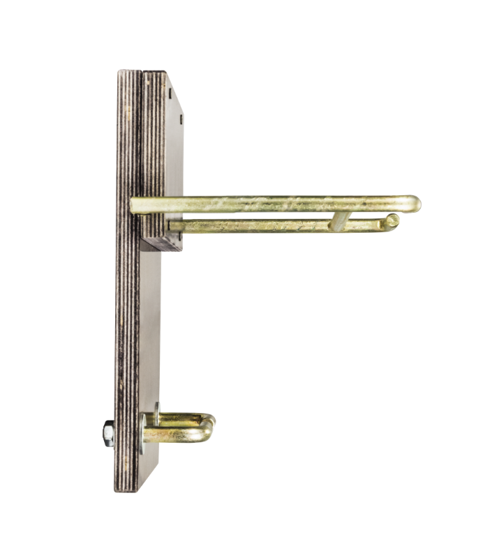 Навесной транец в Геленджике