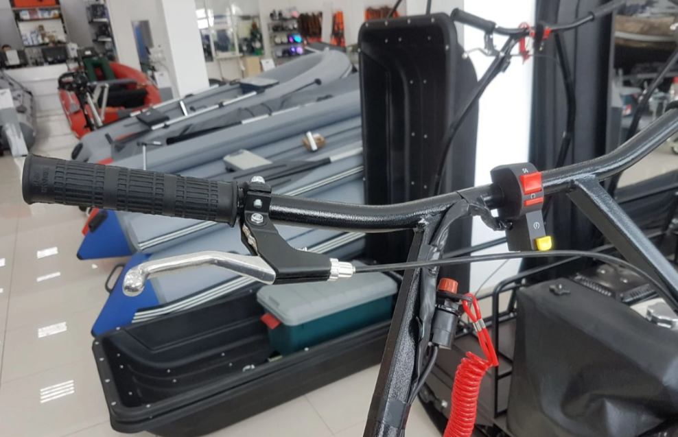 Мотобуксировщик PAXUS 650 AVANT 9 л.с. в Геленджике