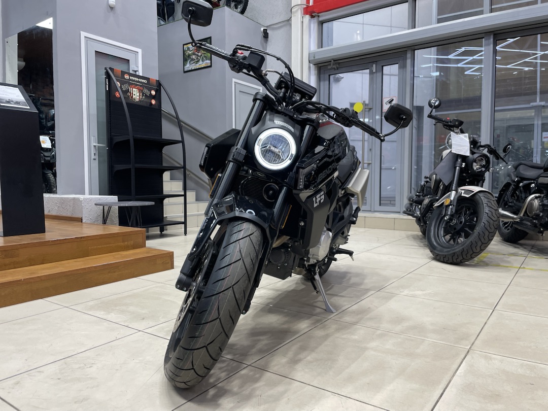 Мотоцикл Benda LFS 700 в Геленджике