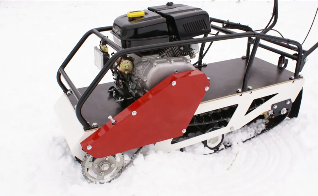 Мотобуксировщик БТС «МАЛЕК» 380/7 БЕЗ э/зап. Б/У в Геленджике