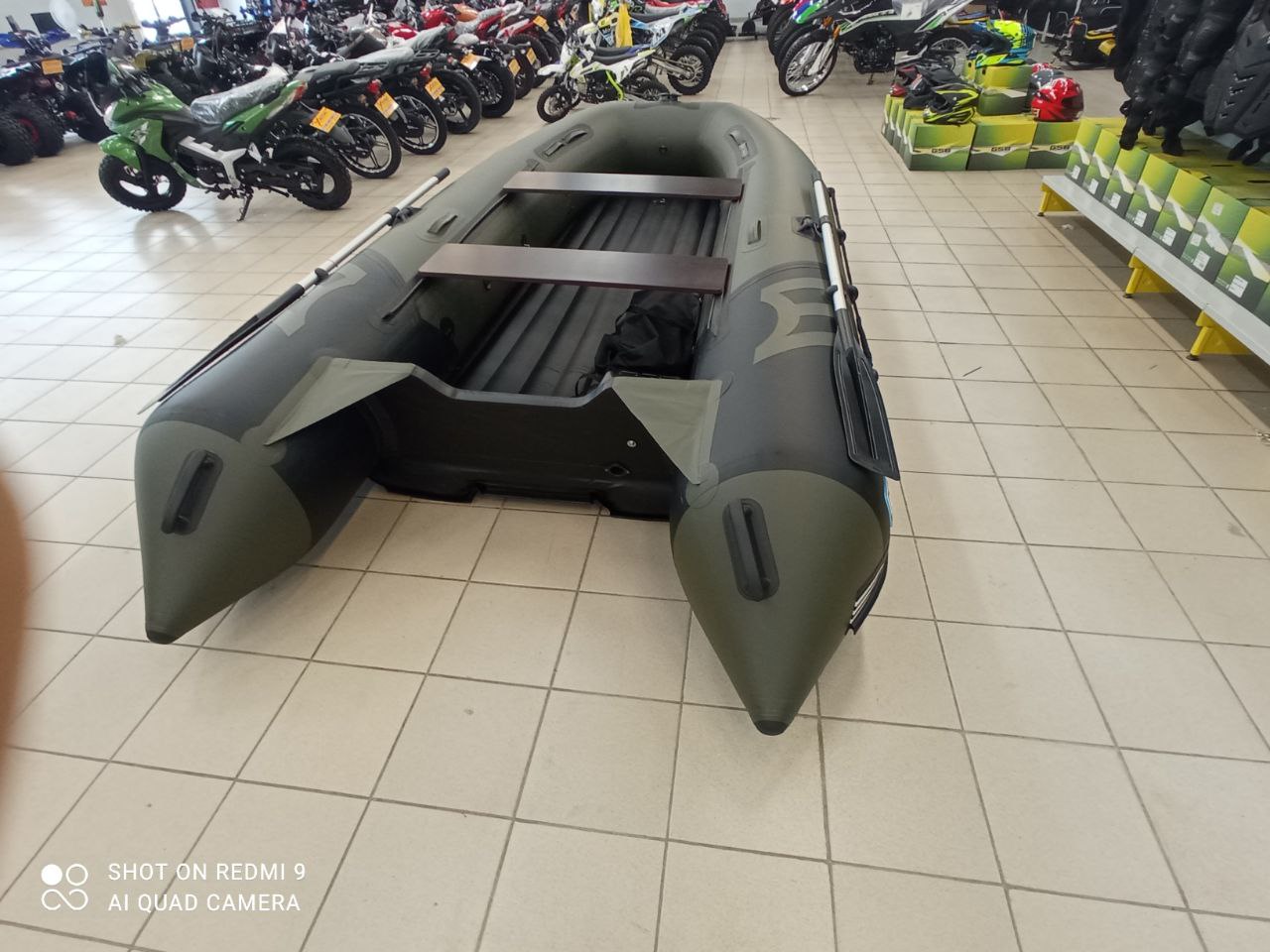 Лодка MISHIMO RIVER JET 400 под водомет в Геленджике