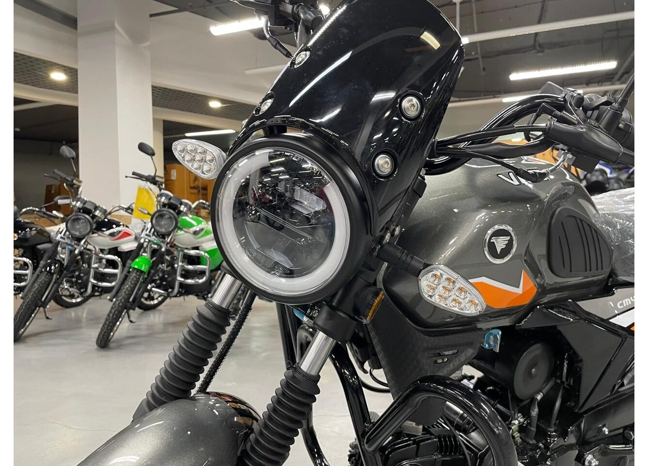 Мопед VMC NOVA 49сс (125сс) Led Full, дисковый тормоз, RKB RATO с баланс. валом, сигнализация в Геленджике