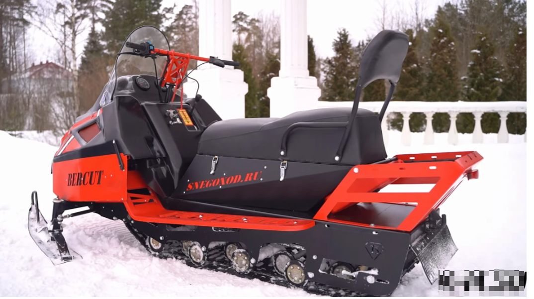 Миниснегоход Бурлак Беркут CS 20 л.с. в Геленджике