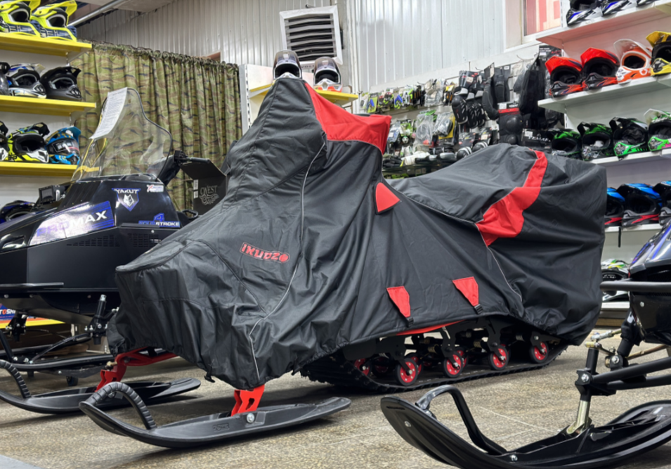 Чехол транспорт. снегохода IKUDZO HUNTER черно-красный Оксфорд ПРЕМИУМ качества с лого IKUDZO в Геленджике