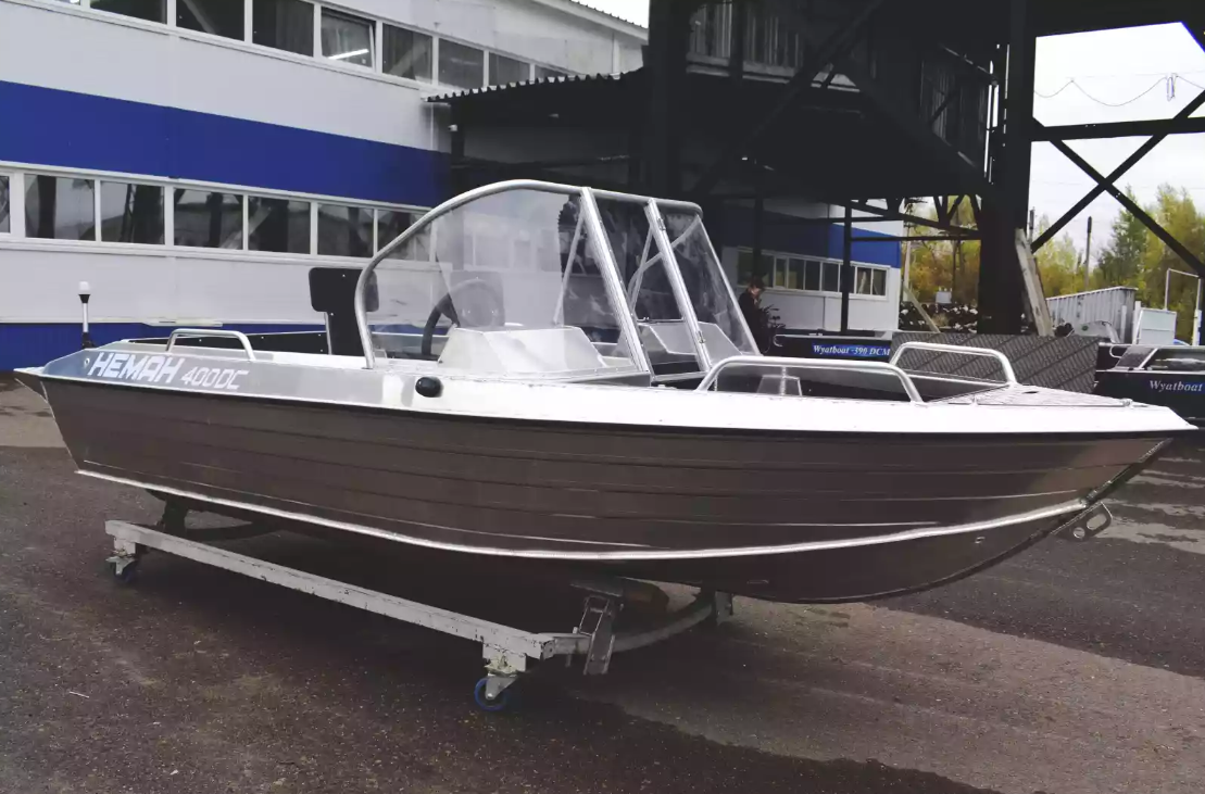 Алюминиевая лодка  Neman-400 DC в Геленджике
