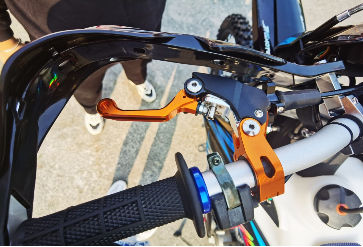 Мотоцикл JHLMOTO JHL Z3 CB250 (172FMM-3A) в Геленджике