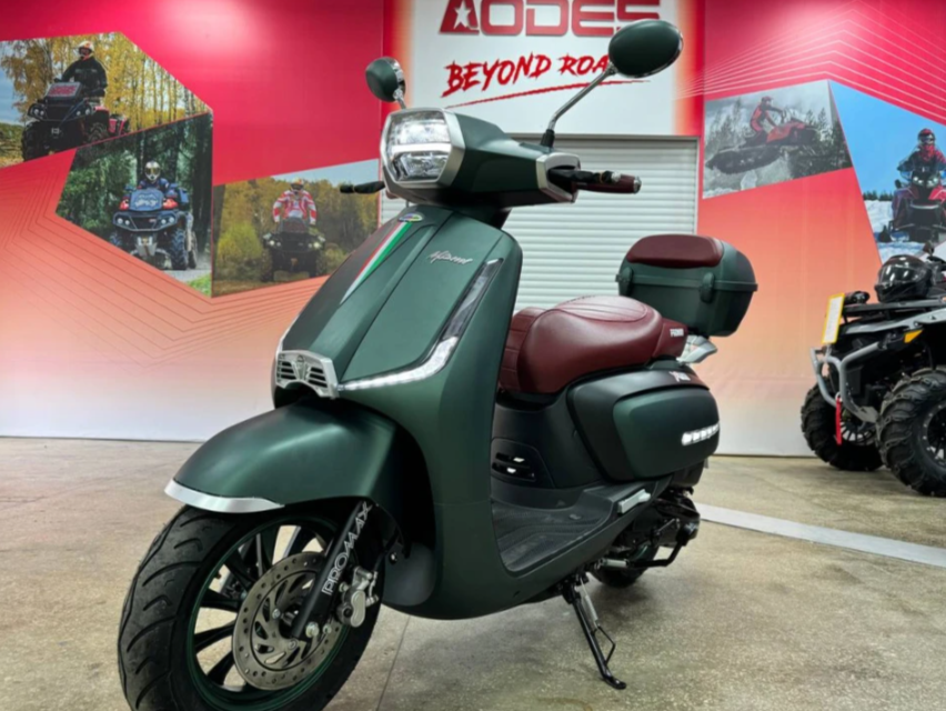 Скутер PROMAX Miami 240 (49) в Геленджике