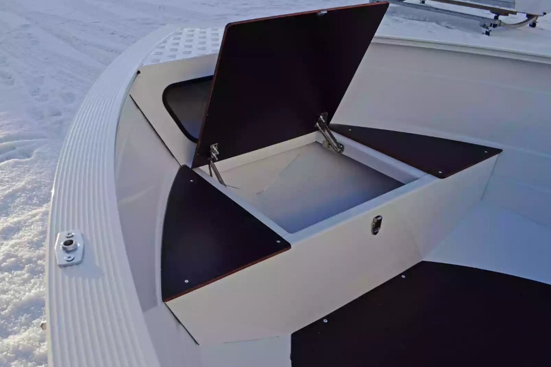 Алюминиевая лодка Неман-400 С в Геленджике