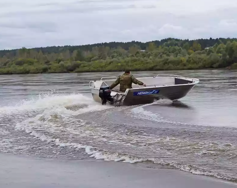 Алюминиевая лодка Неман-500 P в Геленджике