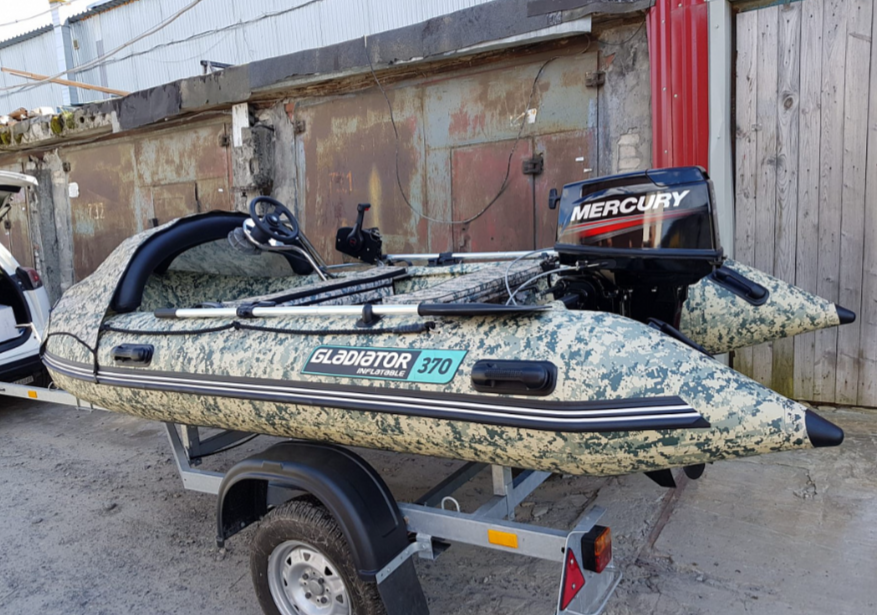 НАДУВНАЯ ЛОДКА GLADIATOR C370AL в Геленджике