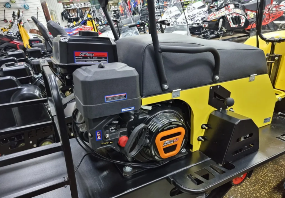 Миниснегоход Бурлак-М Егерь SPORT MAX 20 л.с. с эл.зап. в Геленджике