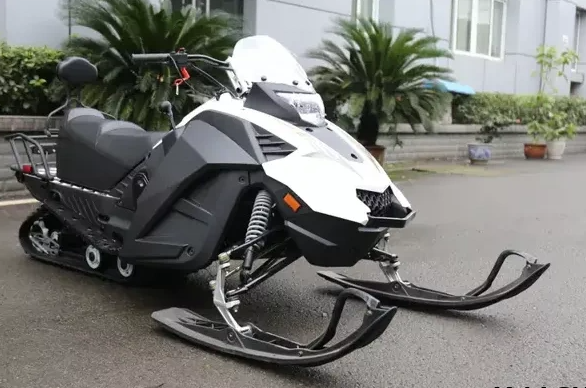 Снегоход ULAR 220 в Геленджике