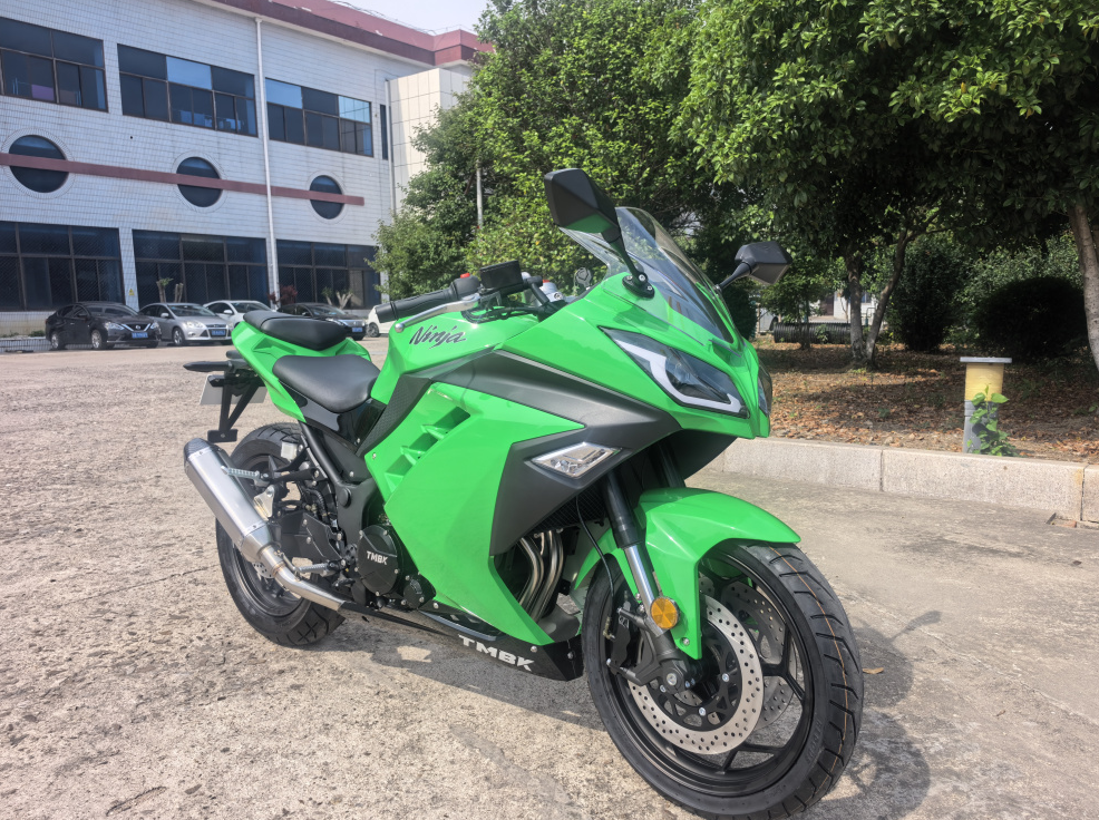 Мотоцикл TMBK Ninja 400cc в Геленджике
