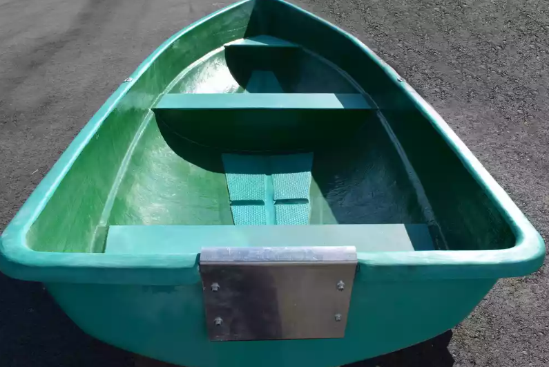 Стеклопластиковая Лодка Голавль в Геленджике