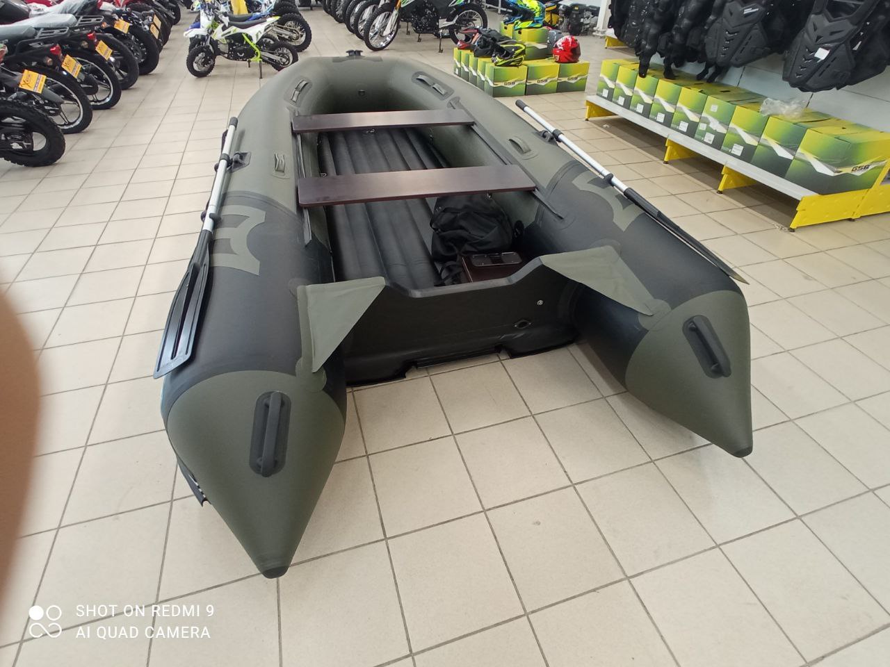 Лодка MISHIMO RIVER JET 400 под водомет в Геленджике