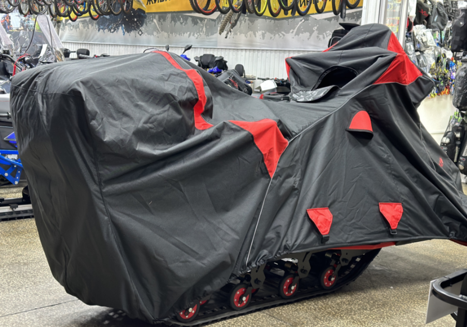 Чехол транспорт. снегохода IKUDZO HUNTER черно-красный Оксфорд ПРЕМИУМ качества с лого IKUDZO в Геленджике