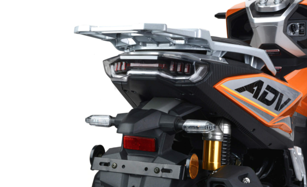 Скутер MOTOLAND (МОТОЛЕНД) T-MAX 150 в Геленджике