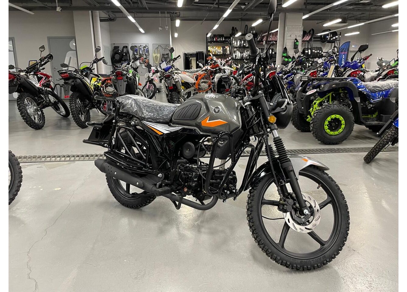 Мопед VMC NOVA 49сс (125сс) Led Full, дисковый тормоз, RKB RATO с баланс. валом, сигнализация в Геленджике