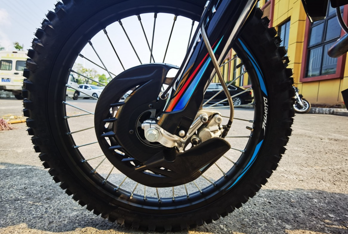 Мотоцикл JHLMOTO JHL Z3 CB250 (172FMM-3A) в Геленджике