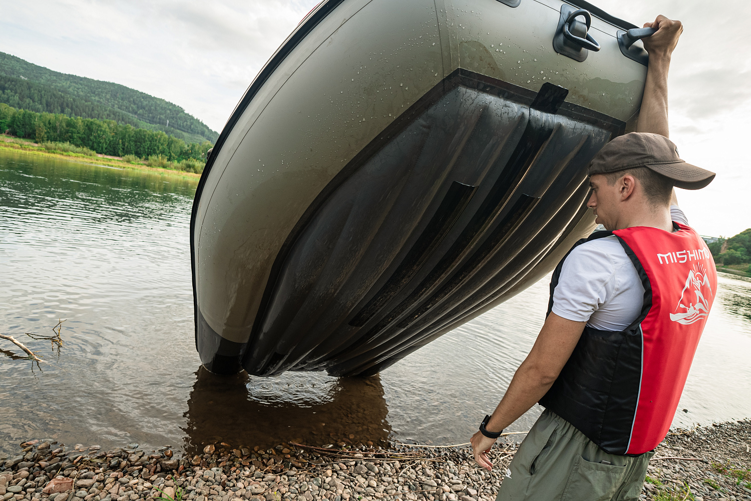 Лодка MISHIMO RIVER JET 390 под водомет в Геленджике