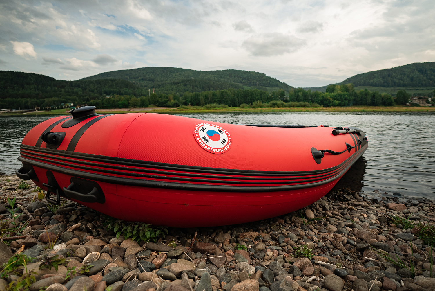 Лодка MISHIMO RIVER JET 390 под водомет в Геленджике