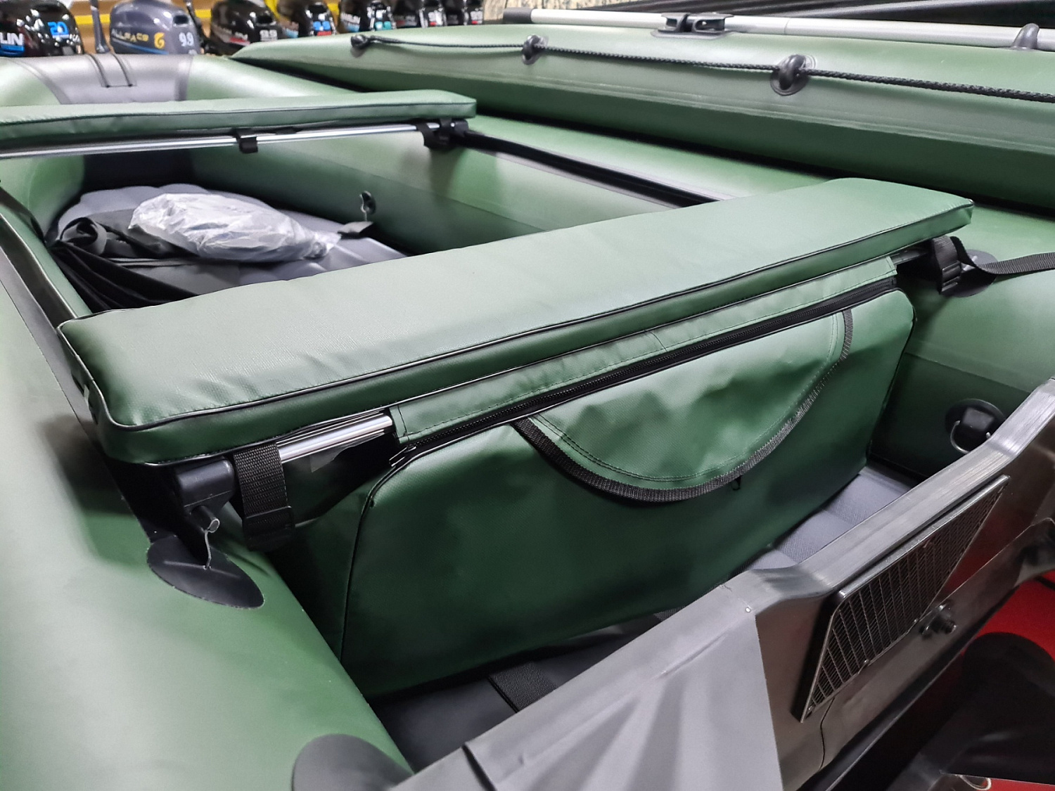 КОМПЛЕКТ МЯГКИХ НАКЛАДОК С СУМКОЙ ДЛЯ ЛОДОК 110Х20 ЗЕЛЕНЫЙ в Геленджике