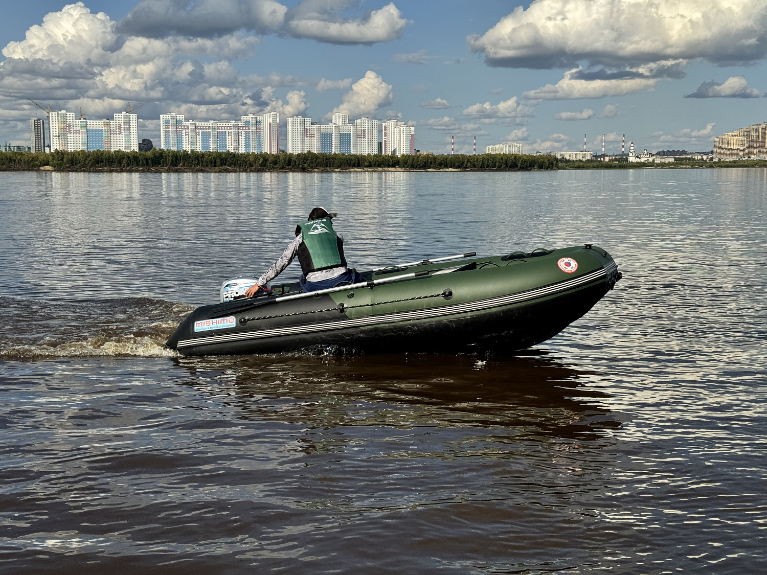 Лодка MISHIMO BIG FLOOR 440 в Геленджике