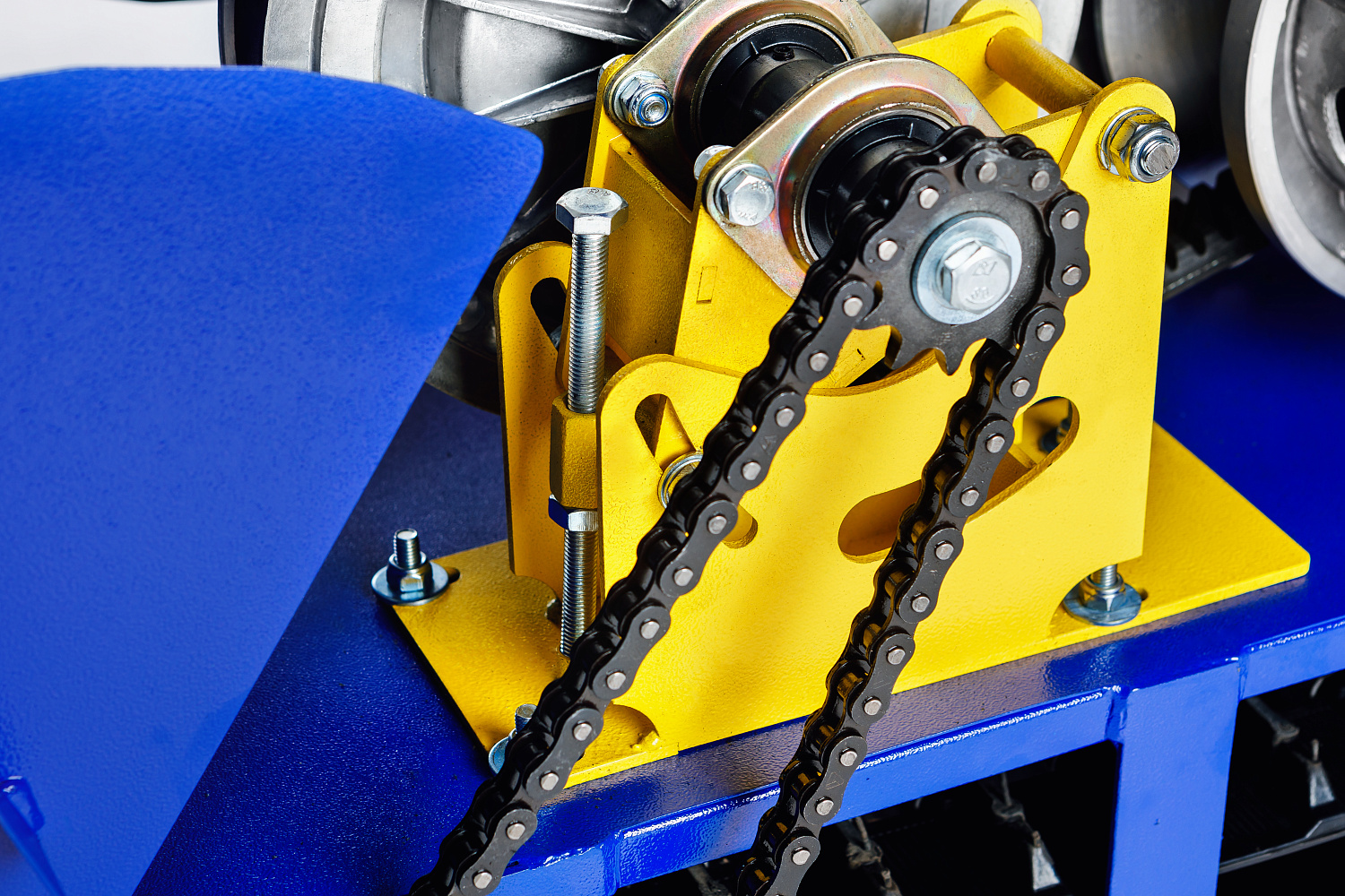 МОТОБУКСИРОВЩИК SNOW DOG 15 л.с. в Геленджике