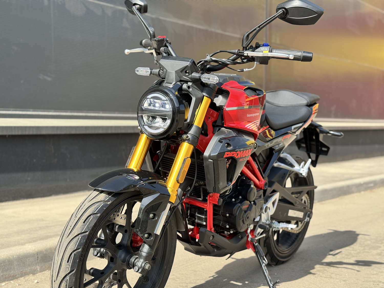 Мотоцикл PROMAX CB300 в Геленджике