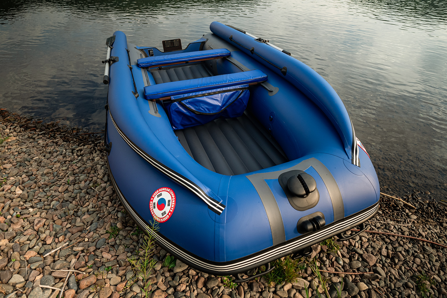 Лодка MISHIMO RIVER FJET PRO 410  под водомет в Геленджике