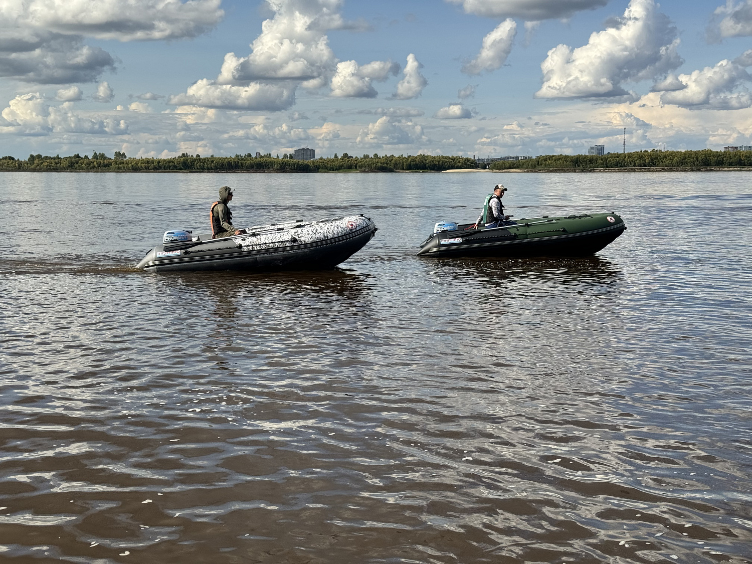 Лодка MISHIMO BIG FLOOR 440 в Геленджике