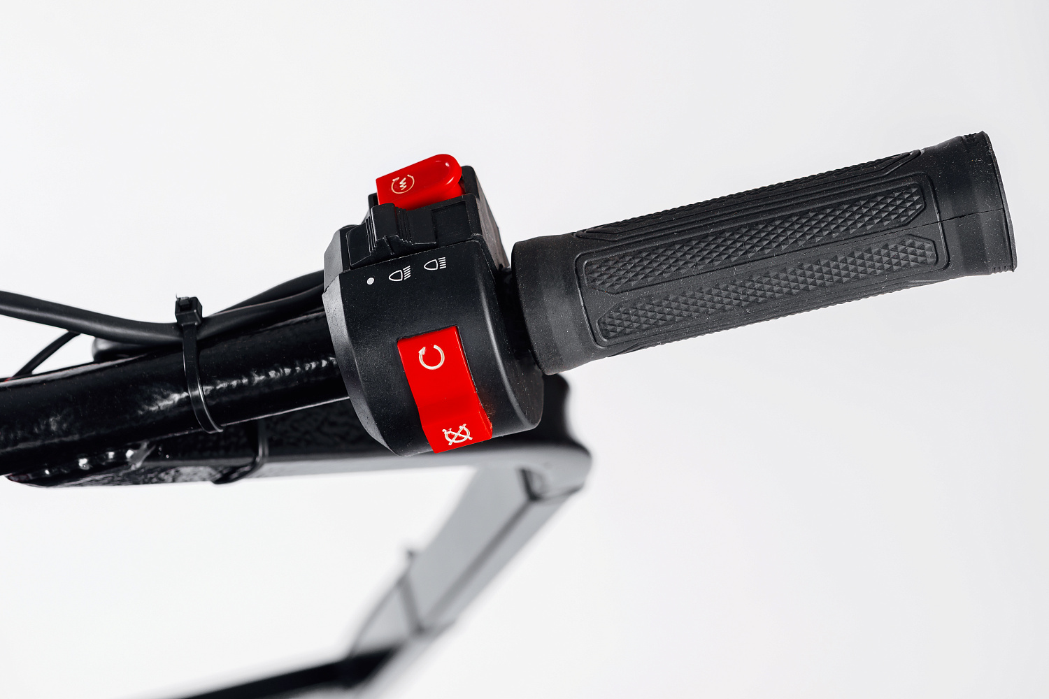 МОТОБУКСИРОВЩИК IKUDZO LONG 2.0 1700/500 EKR15 в Геленджике