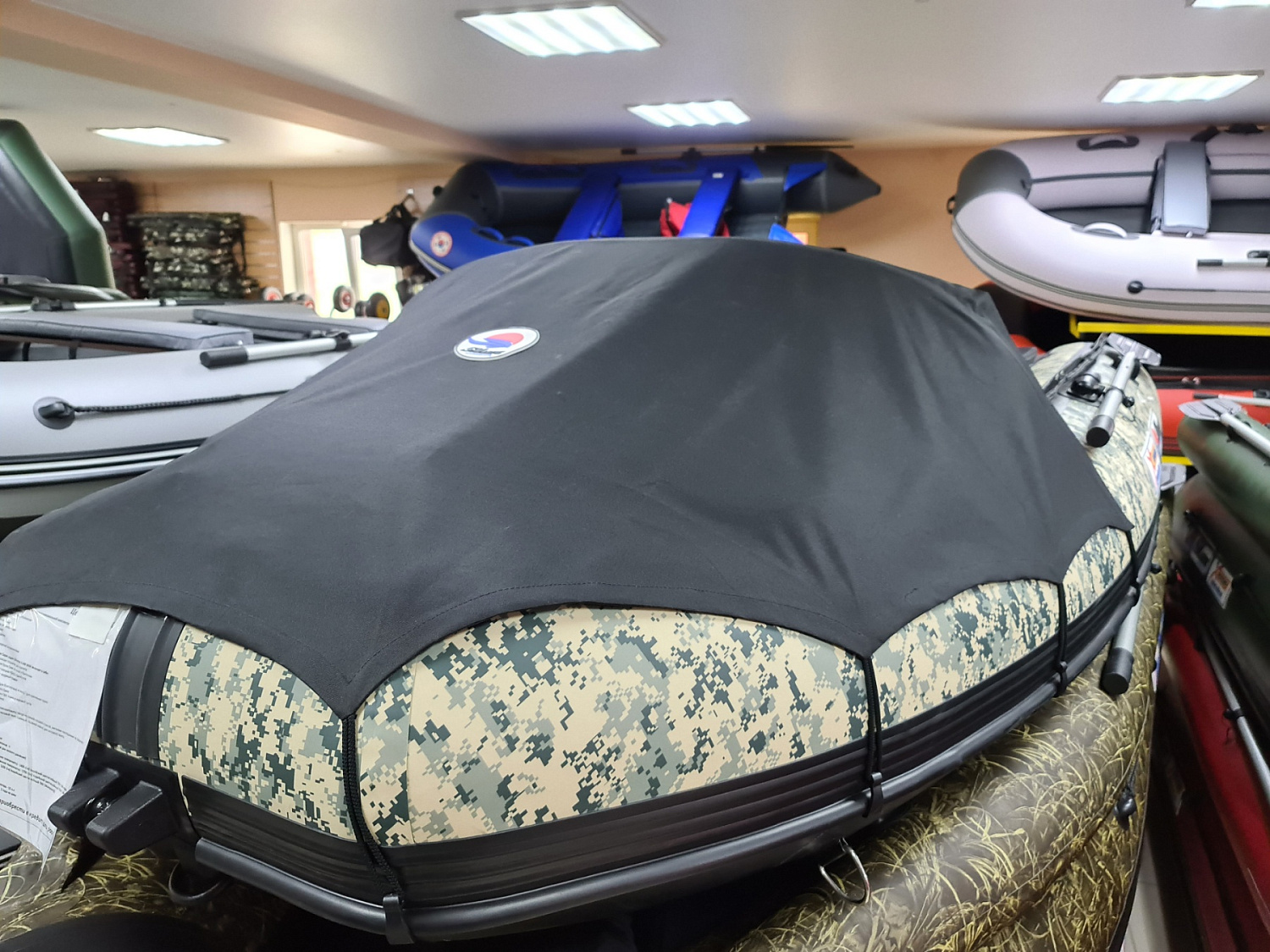 КОМПЛЕКТ НОСОВОГО ТЕНТА К ЛОДКЕ SMARINE AIR MAX 330 ЧЕРНЫЙ в Геленджике